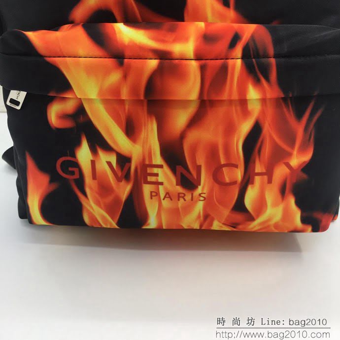 GlVENCHY紀梵希 雙肩包 火爆款 專櫃同步 黑色背包  tsg1050